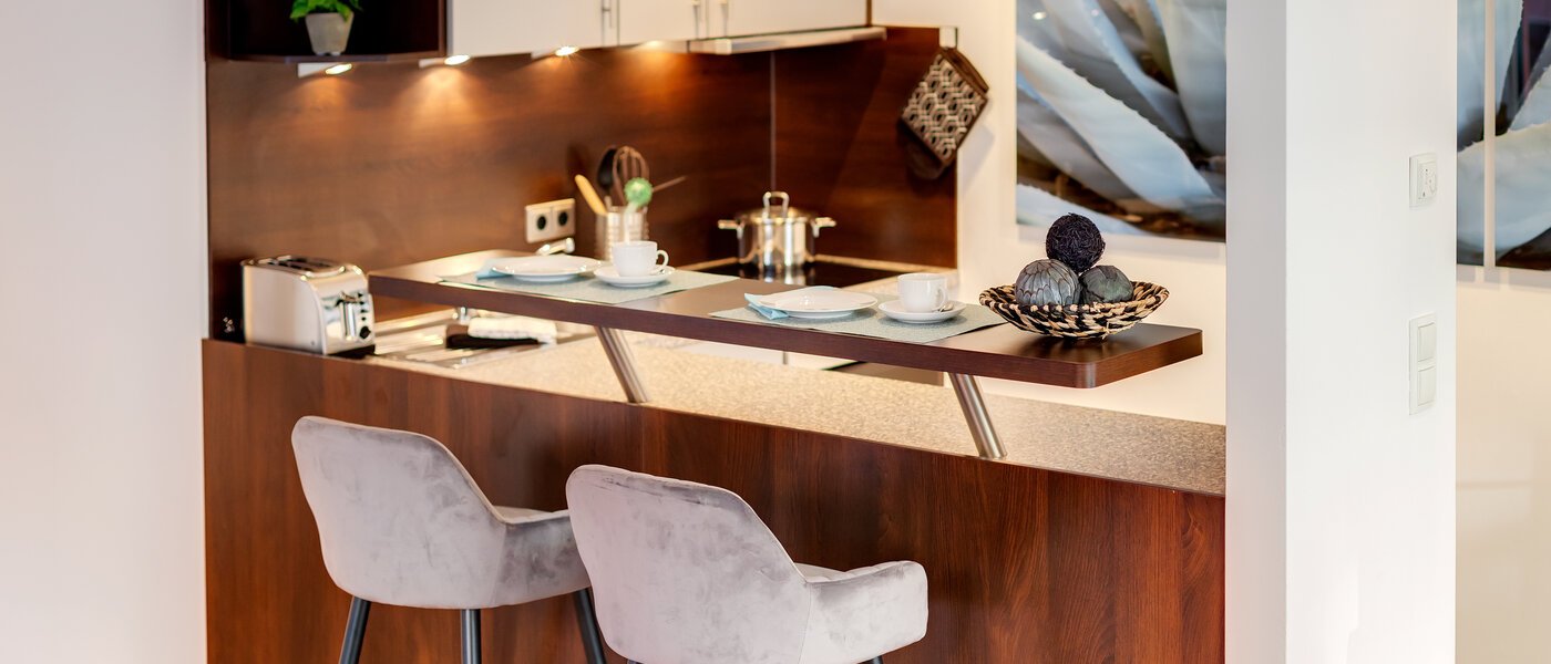 квартира München Schwabing (rechts der Leopoldstraße) 03 кухня 11920