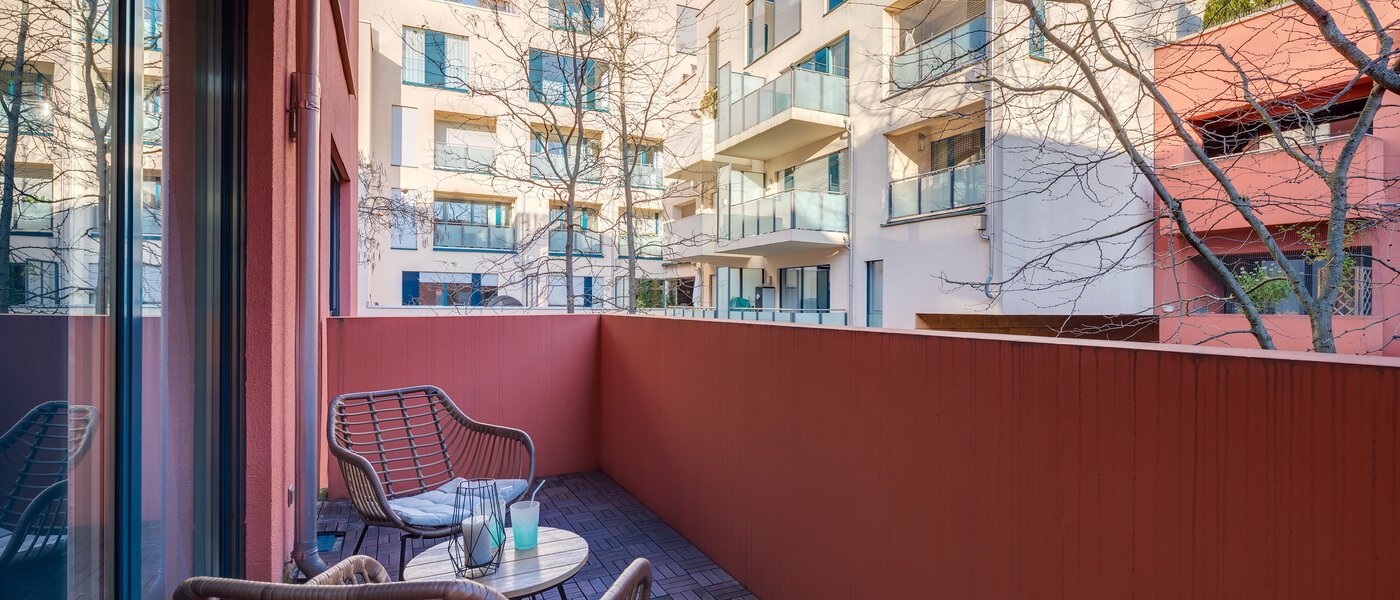 квартира München Schwabing (rechts der Leopoldstraße) 01 балкон 11920