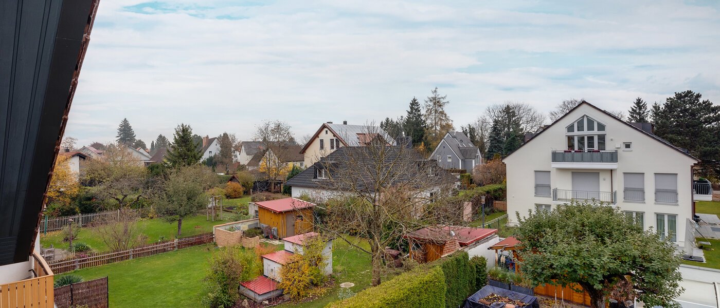 мансардная квартира München Lerchenau 03 вид из окна 11948