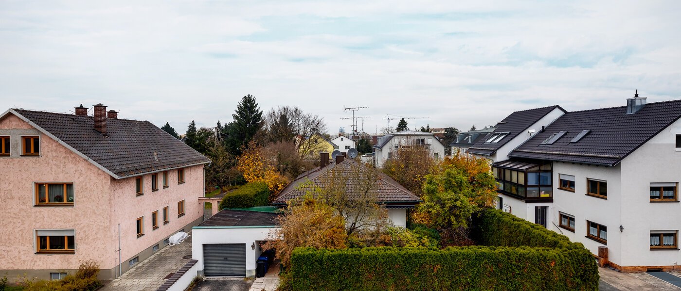 мансардная квартира München Lerchenau 05 вид из окна 11948