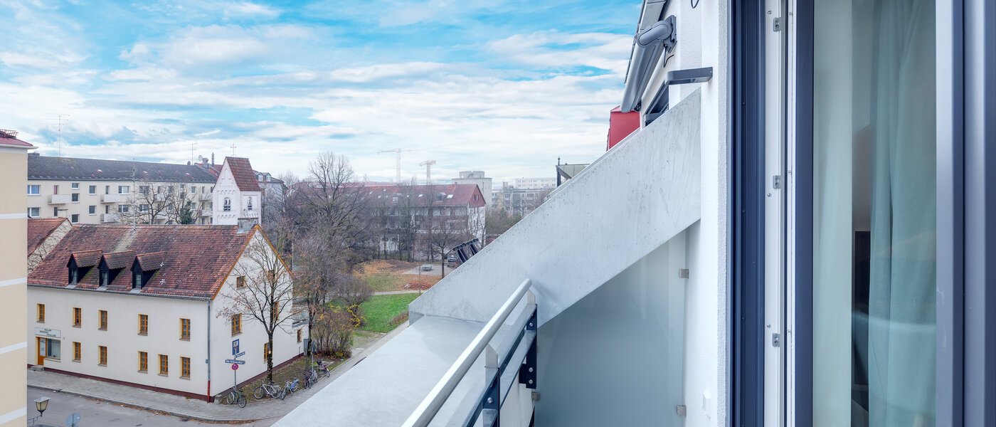 квартира München Milbertshofen 02 терраса с крышей 11977