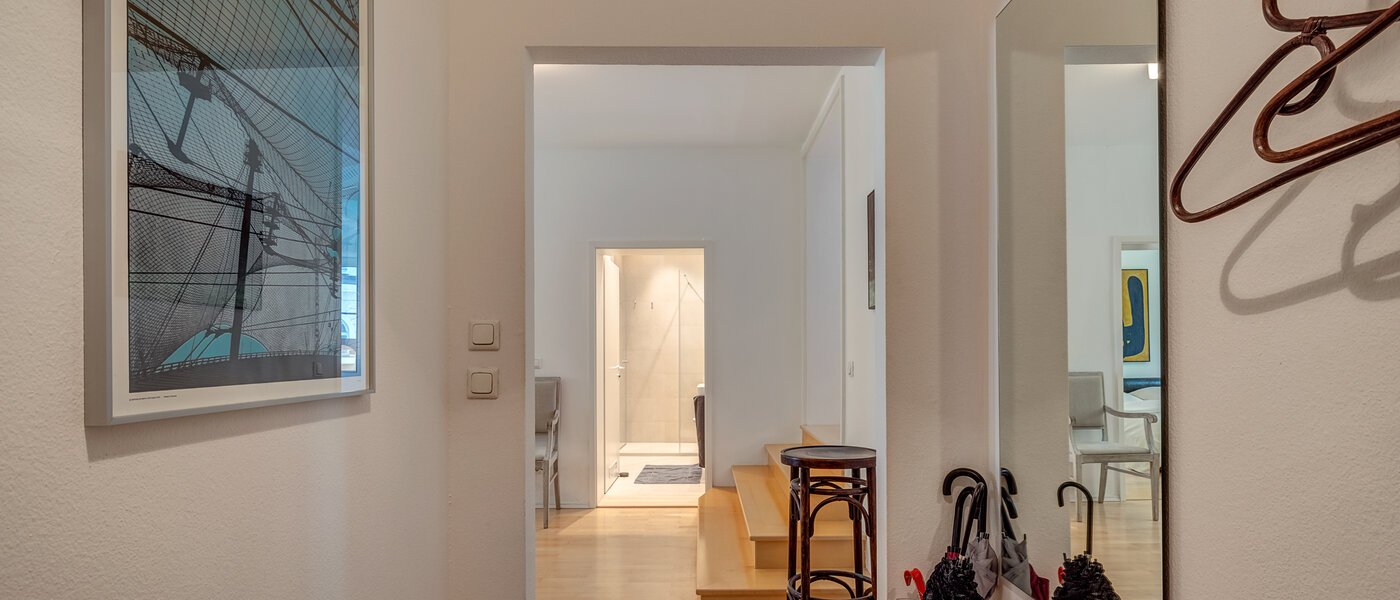 квартира München Bogenhausen 02 коридор 1203