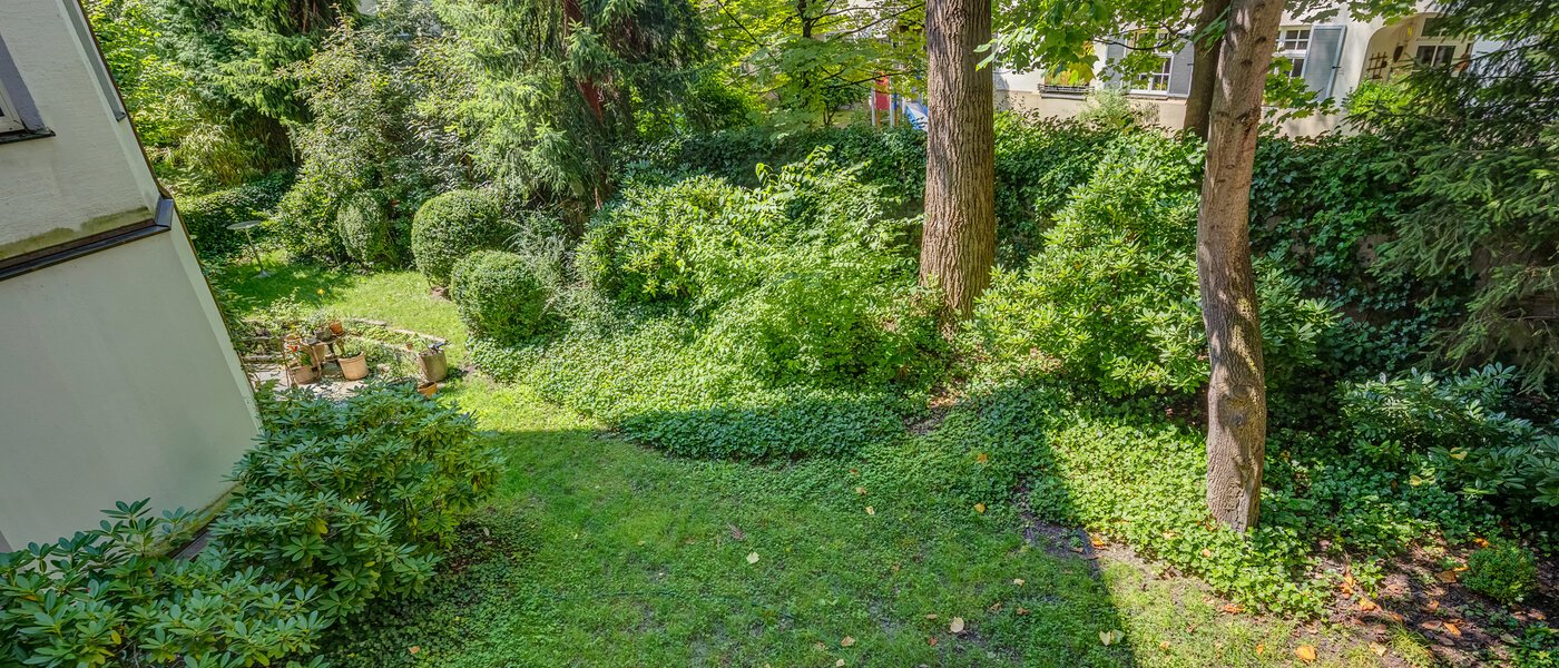 квартира München Bogenhausen 03 вид из окна 1203