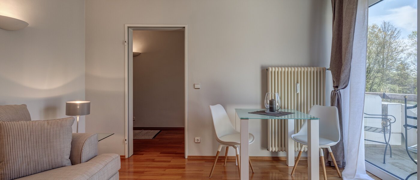 мансардная квартира München Oberföhring 04 гостиная 1205