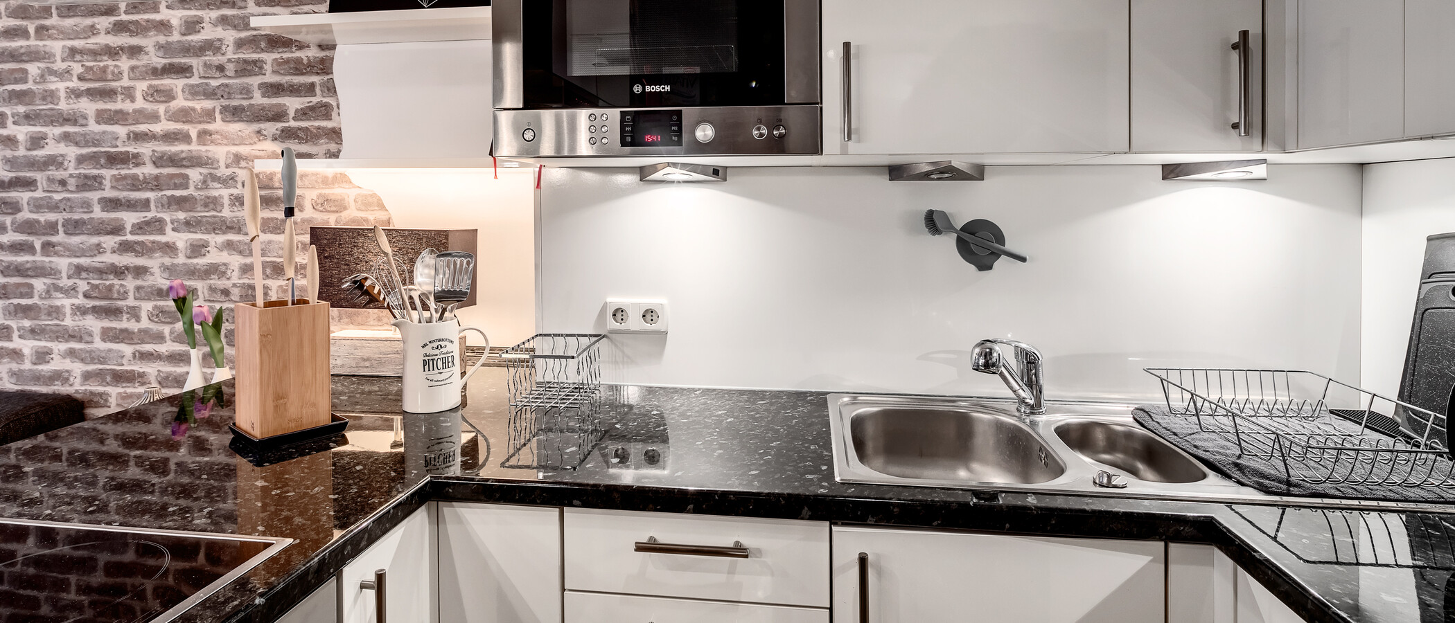 квартира München Maxvorstadt 01 кухня 12098