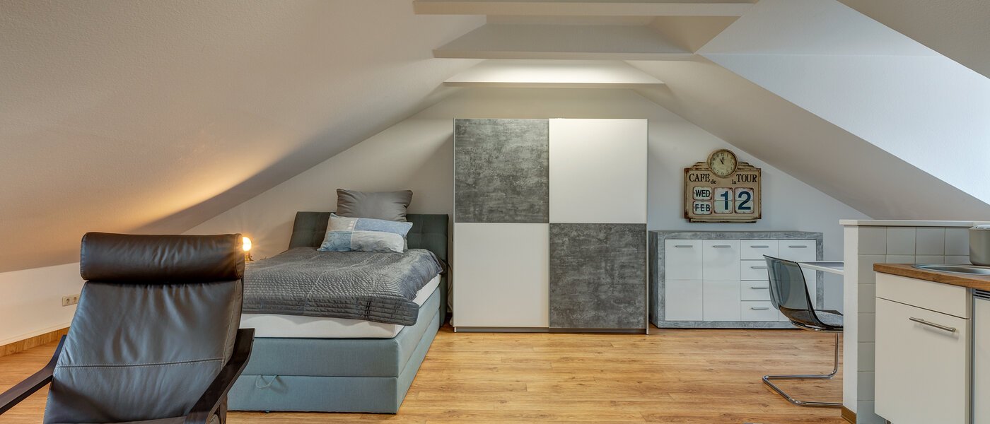 мансардная квартира München Au 03 жилое пространство 12102