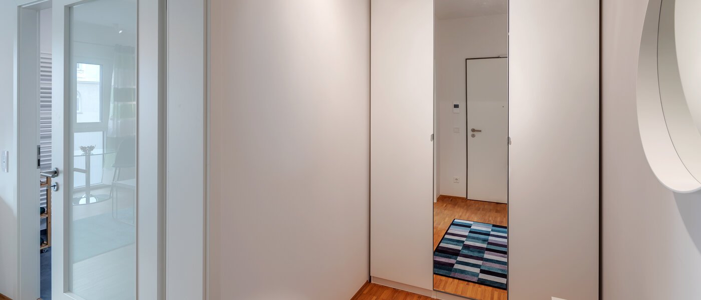 квартира München Haidhausen 01 коридор 12142