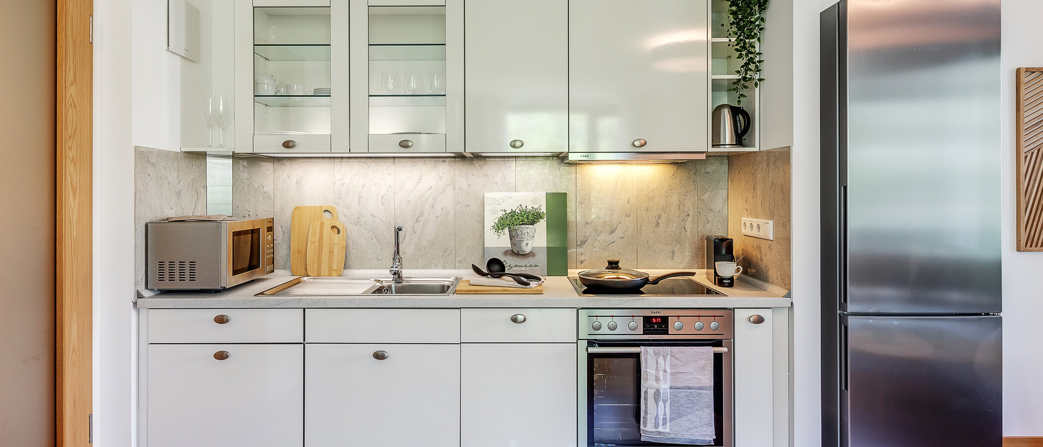 квартира München Schwabing-West 01 кухня 12170