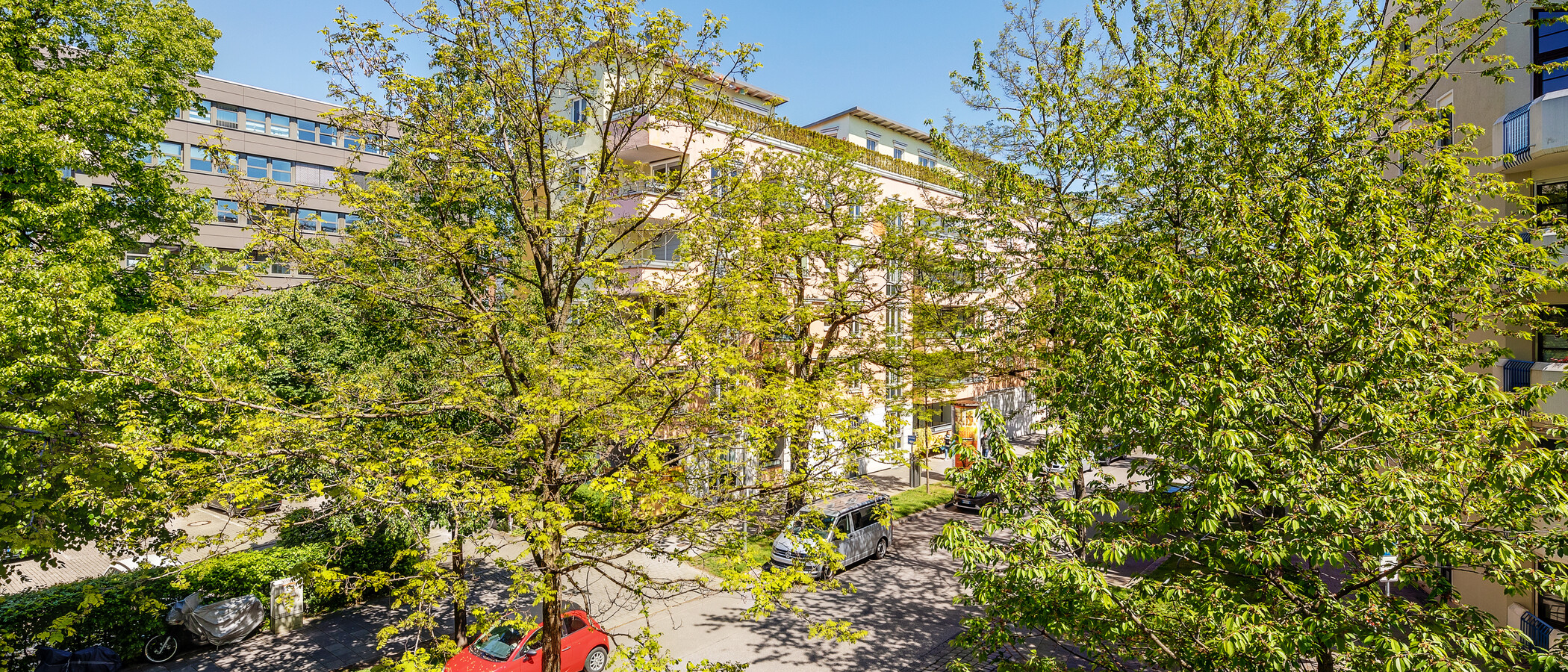 квартира München Schwabing-West 01 вид из окна 12170