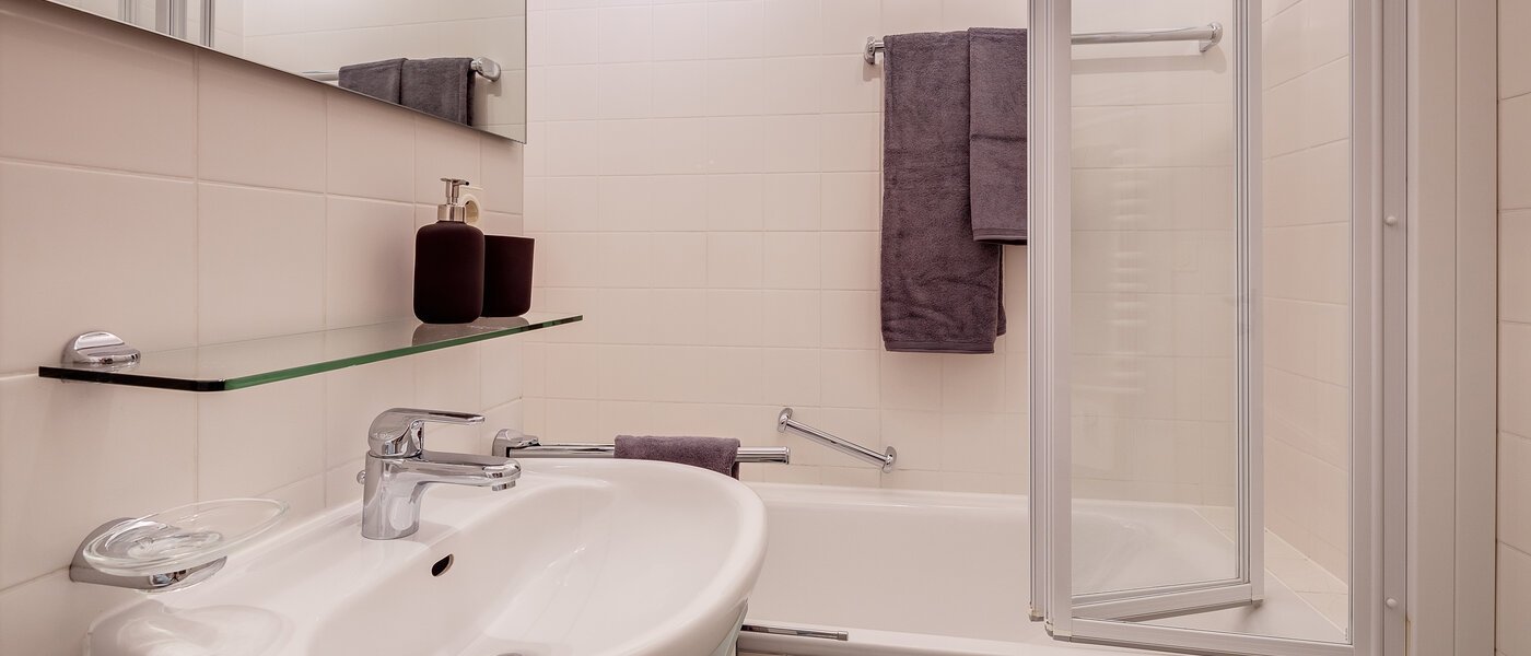 квартира München Schwabing 01 ванная комната 12216