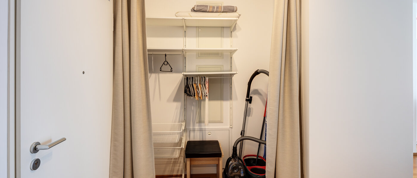 квартира München Moosach 02 коридор 12221