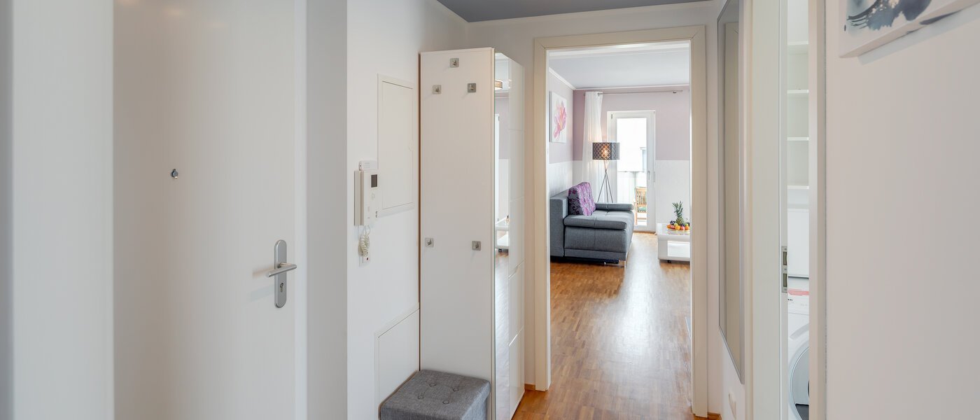 квартира München Messestadt Riem 01 коридор 12258