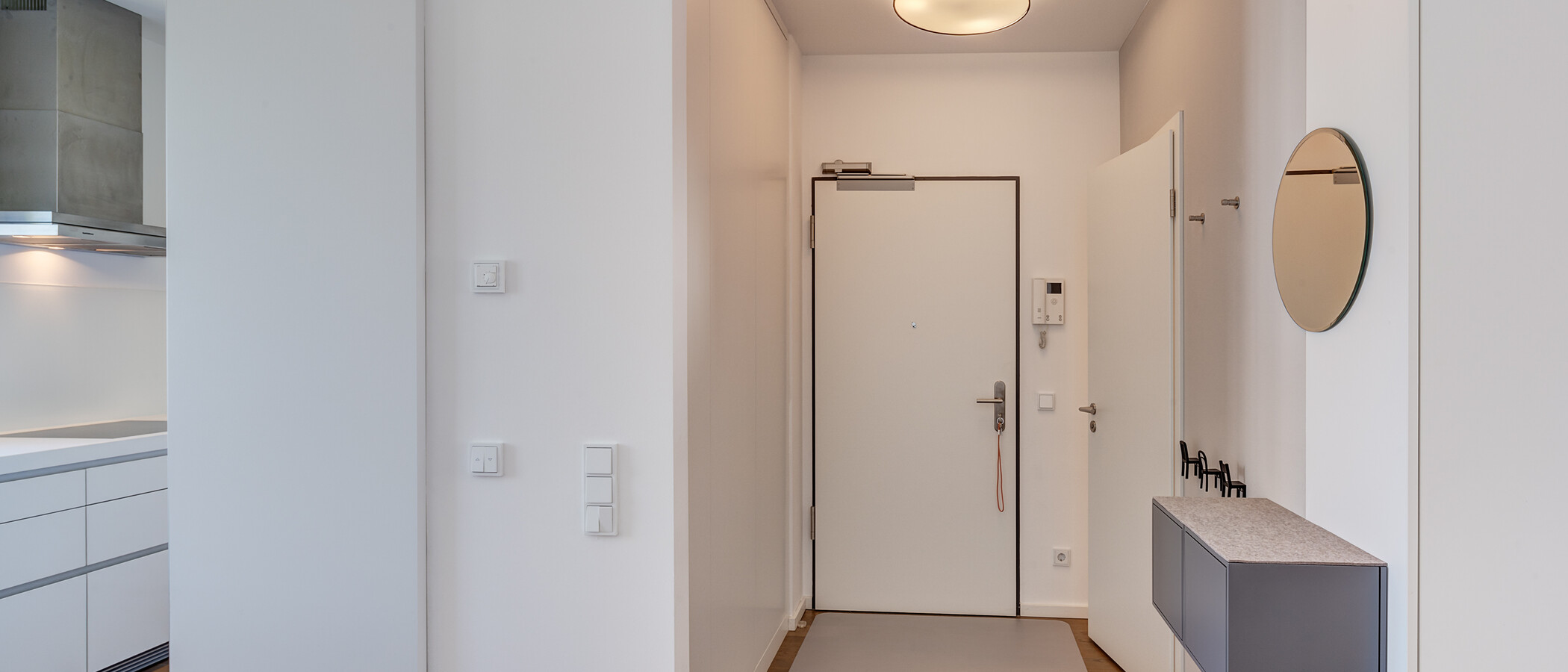 квартира München Schwabing-West 01 коридор 12272