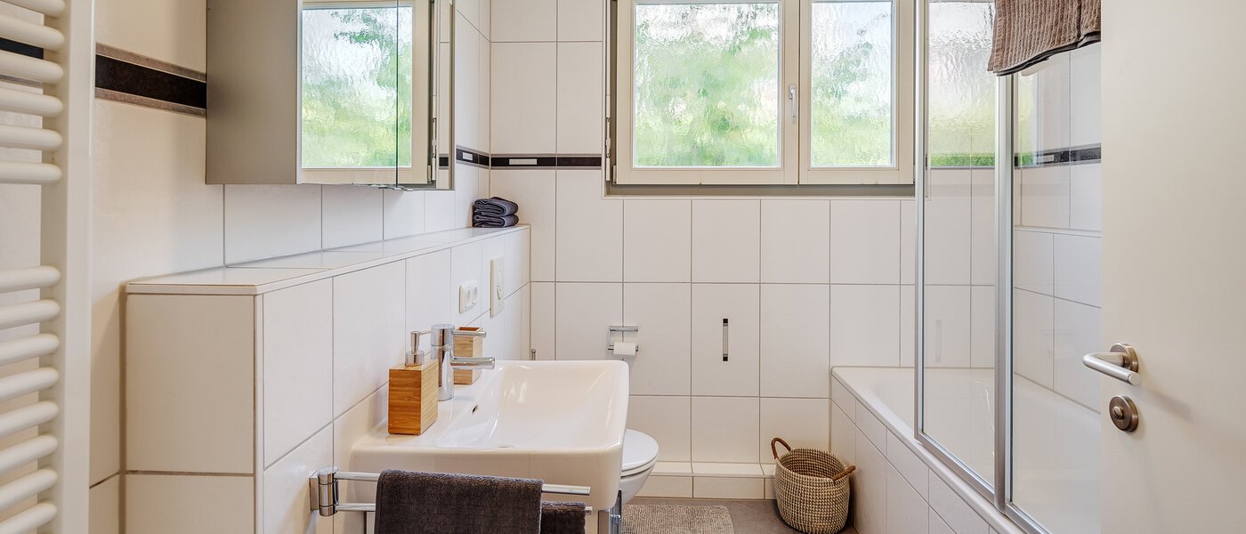 квартира с садом München Messestadt Riem 01 ванная комната 12287