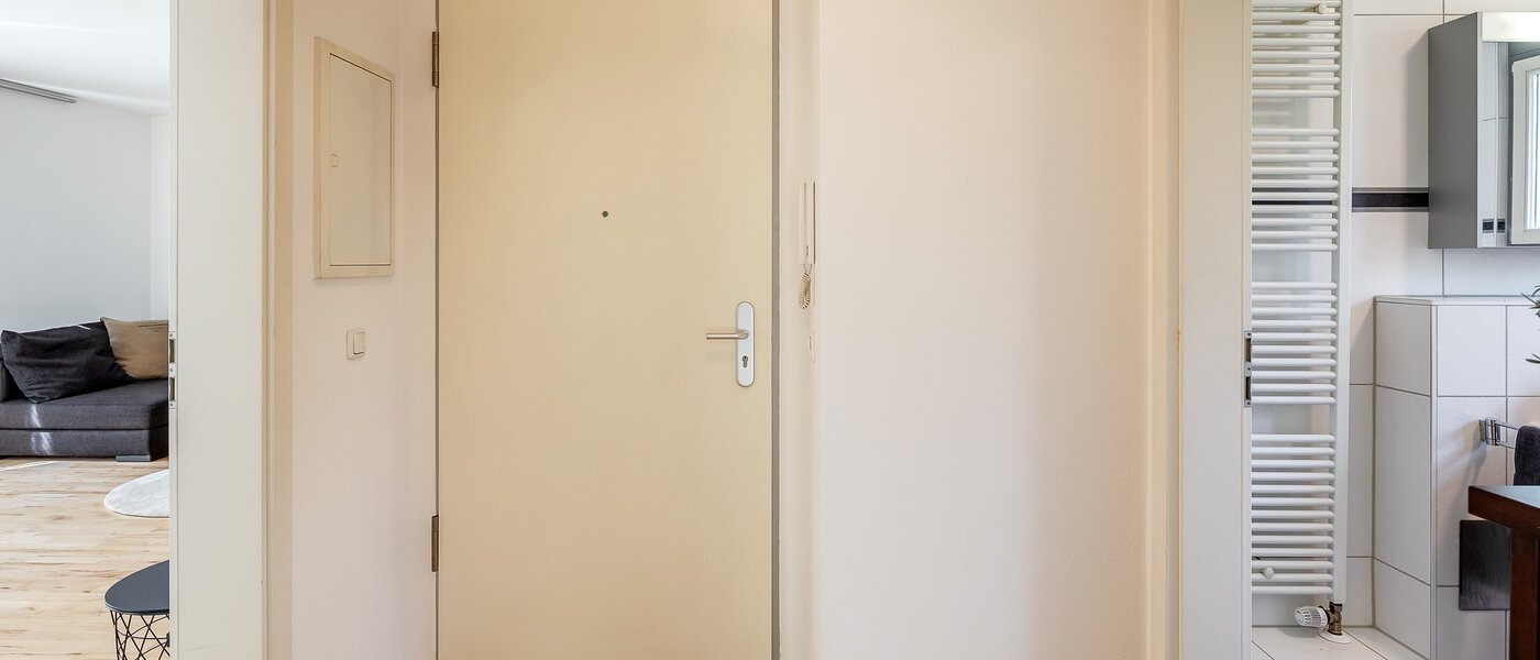 квартира с садом München Messestadt Riem 03 коридор 12287