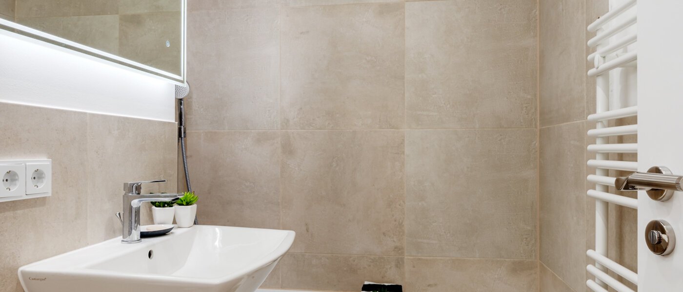 двухэтажная квартира München Moosach 02 ванная комната 12293