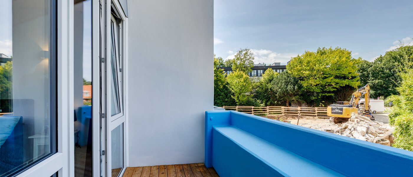 двухэтажная квартира München Moosach 02 балкон 12293