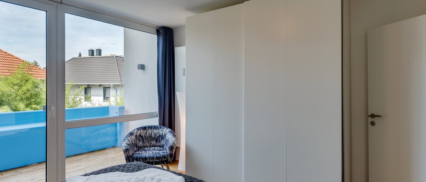 двухэтажная квартира München Moosach 02 спальная комната 12293