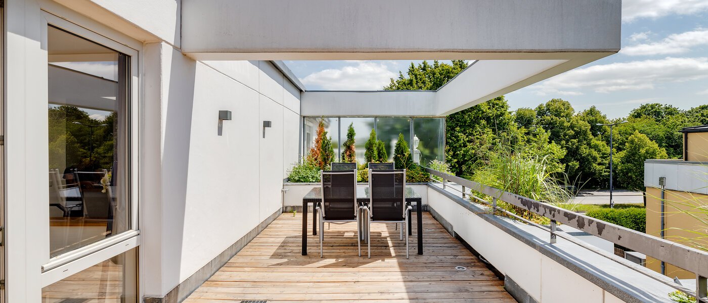 двухэтажная квартира München Moosach 02 терраса с крышей 12293