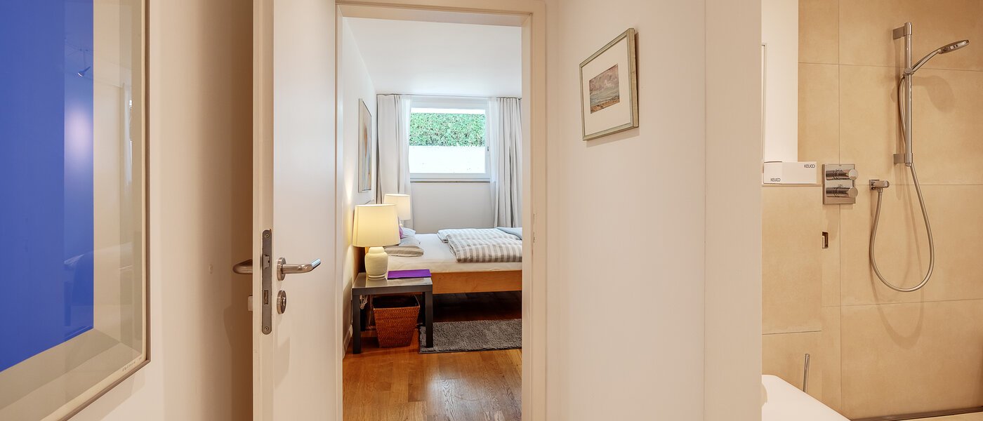 двухэтажная квартира München Cosimapark 01 коридор 12301