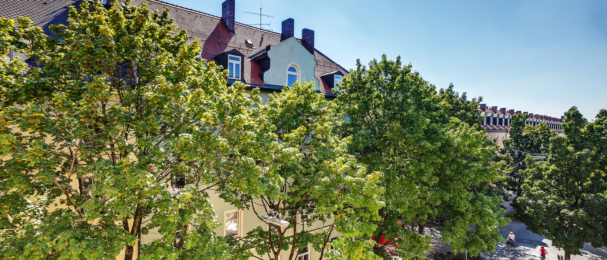 квартира München Schwabing 03 вид из окна 12306