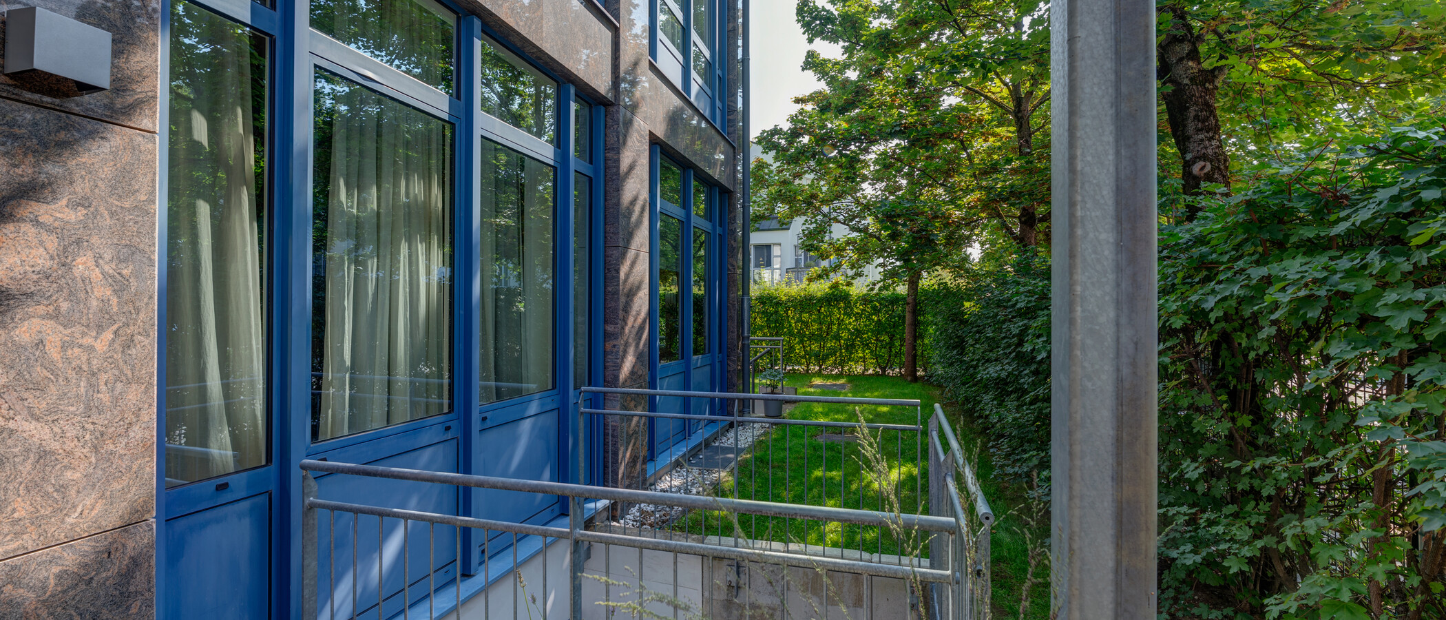 квартира Unterföhring 02 сад 12308