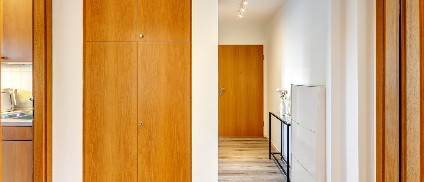 квартира München Moosach 01 коридор 12317