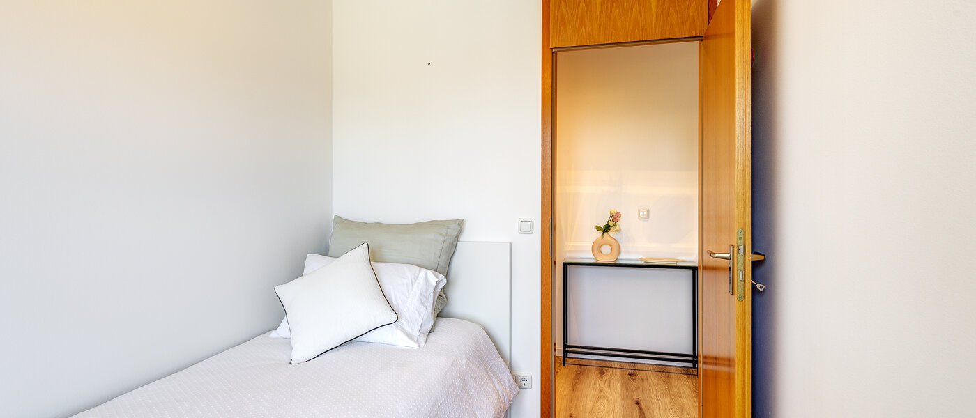 квартира München Moosach 02 2-я спальная комната 12317