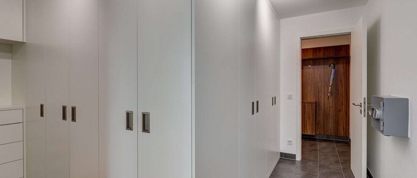 квартира München Pasing 02 гардеробная 12344