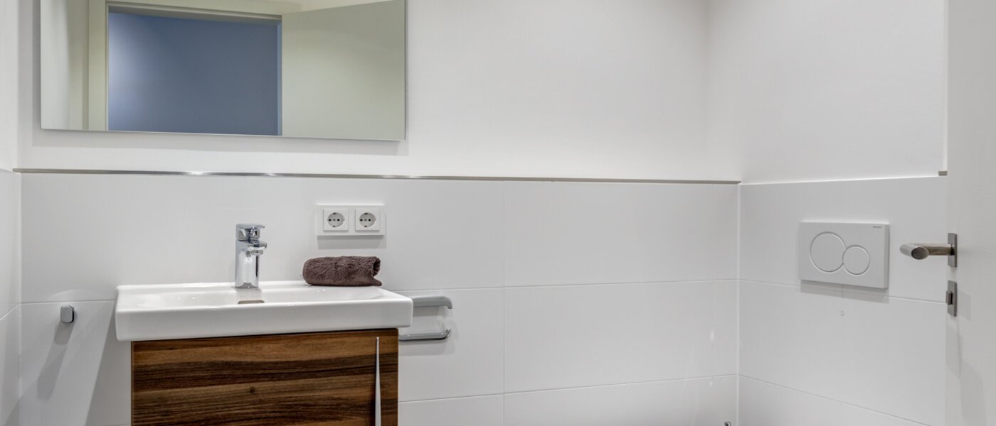 квартира München Pasing 01 гостевой туалет 12344