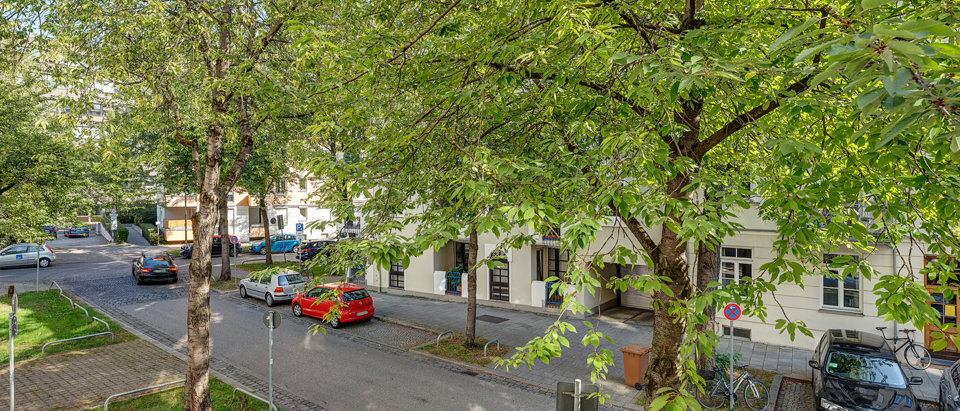 квартира München Schwabing-West (rund um den Hohenzollernplatz) 01 вид из окна 12352