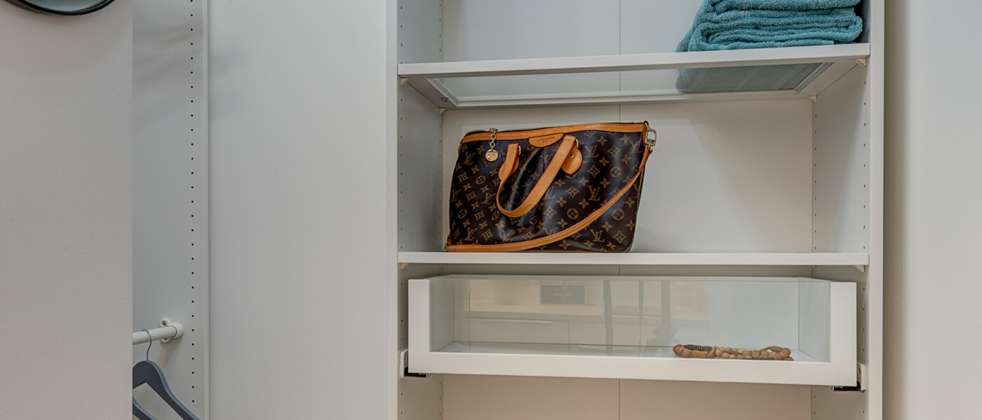 квартира München Schwabing-West (rund um den Hohenzollernplatz) 01 гардеробная 12352