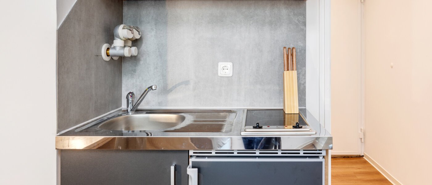 квартира München Maxvorstadt - Universitätsviertel 01 кухня 12374