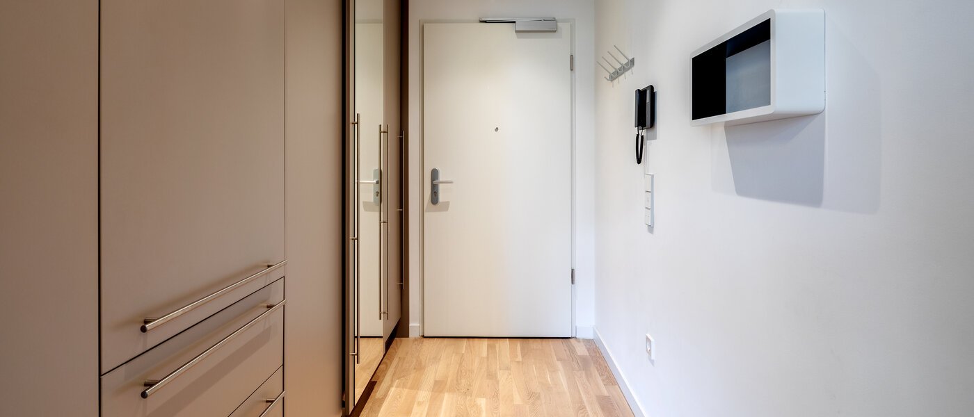 квартира München Bogenhausen 02 коридор 12389