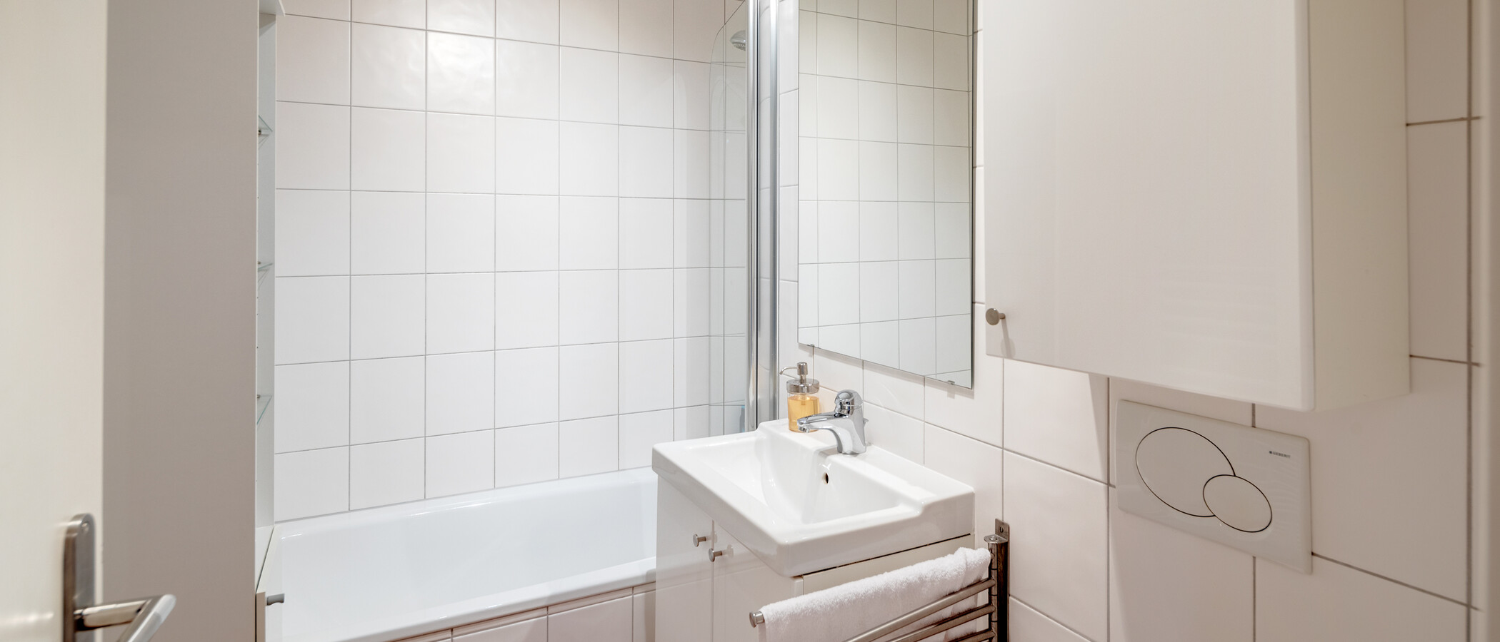 квартира München Maxvorstadt 01 ванная комната 12401