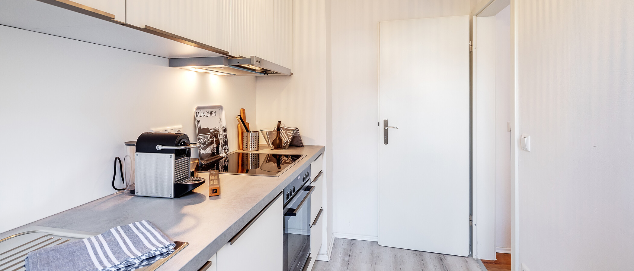 квартира München Neuhausen 03 кухня 12418