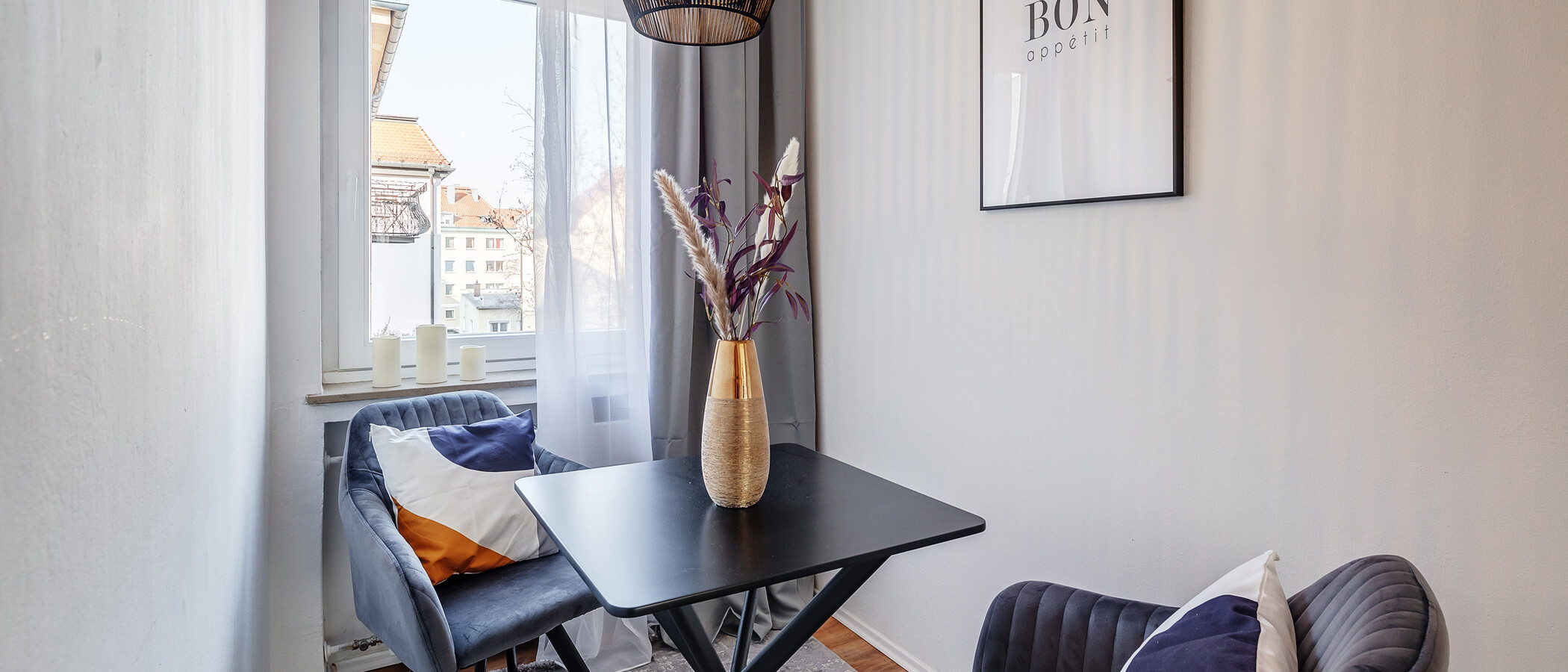 квартира München Neuhausen 01 обеденная зона 12418