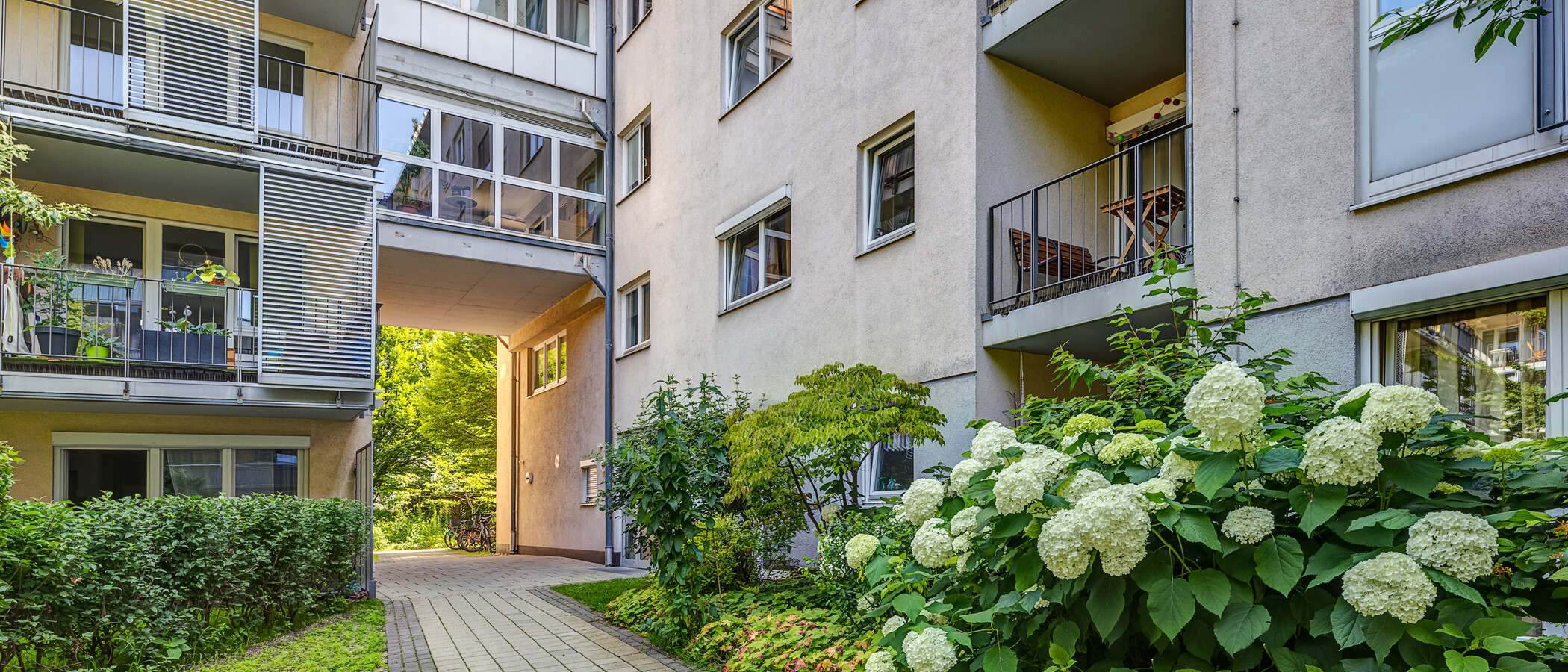 квартира München Schwanthalerhöhe 03 внутренний двор  12426