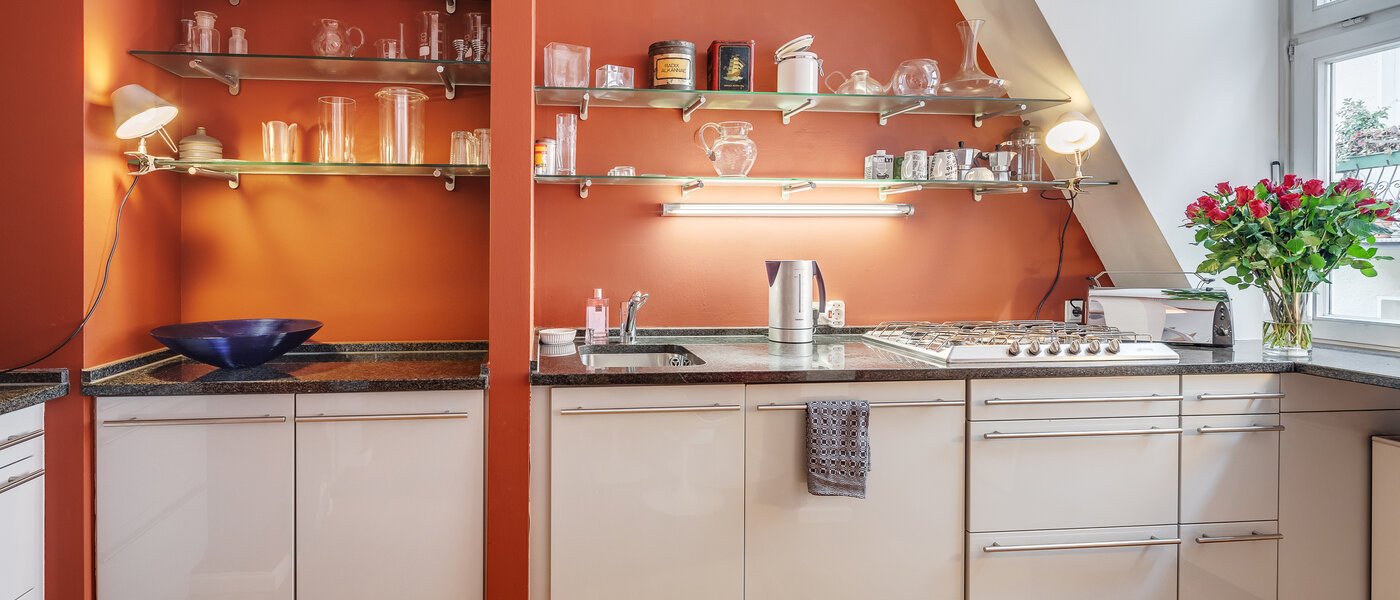 двухэтажная квартира München Gärtnerplatzviertel 02 кухня 12440