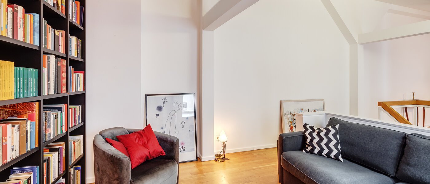 двухэтажная квартира München Gärtnerplatzviertel 03 жилое пространство 12440