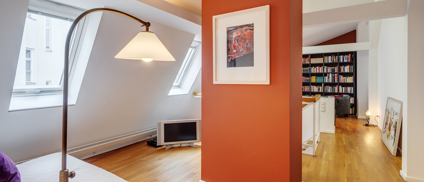 двухэтажная квартира München Gärtnerplatzviertel 06 жилое пространство 12440