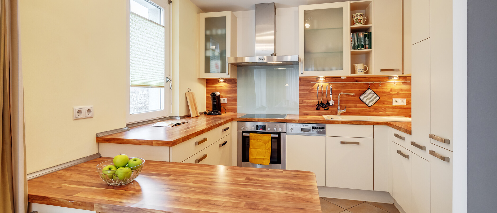 квартира München Milbertshofen 01 кухня 12441
