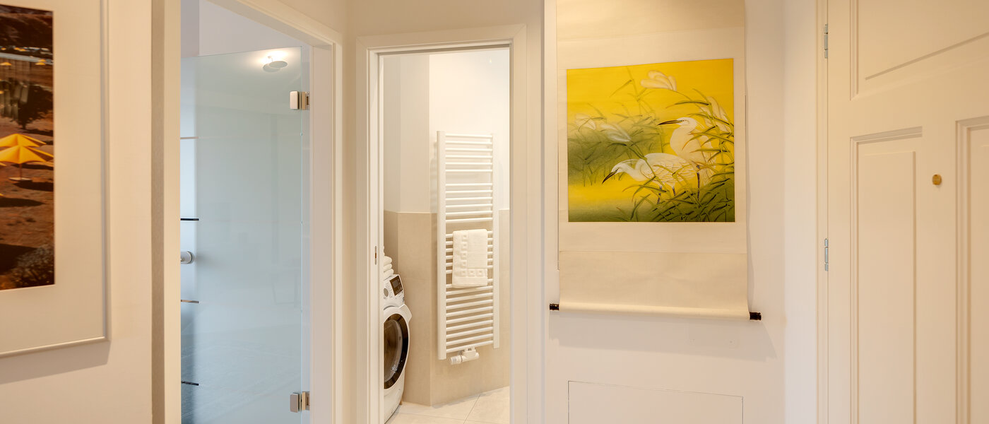 мансардная квартира München Au 01 коридор 12452