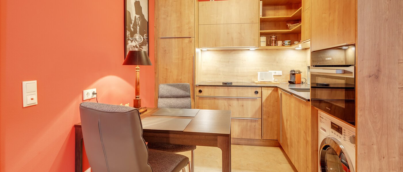 квартира München Maxvorstadt 01 кухня 12472