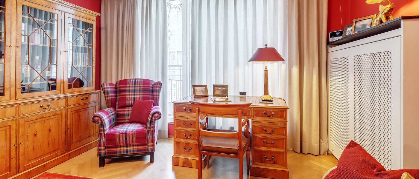 квартира München Maxvorstadt 01 Рабочее место 12472