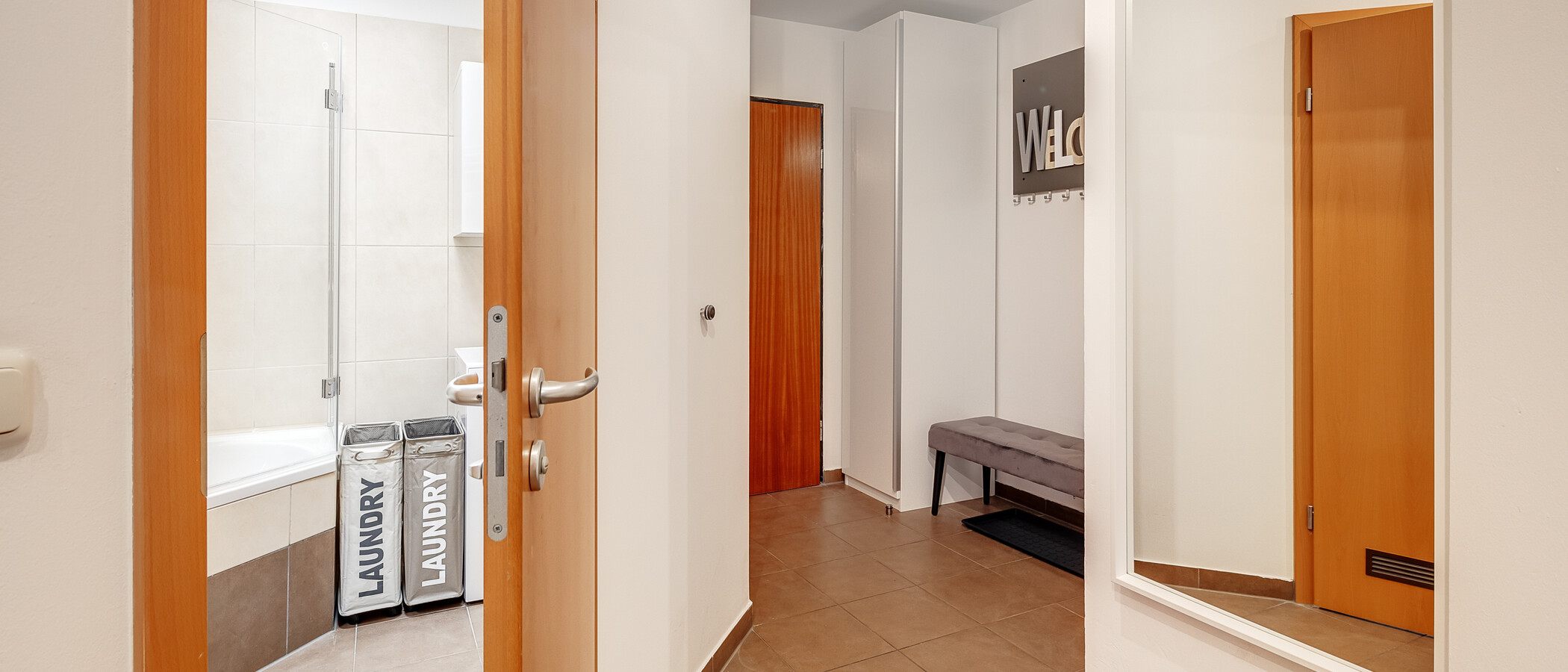 двухэтажная квартира München Milbertshofen 01 коридор 12485