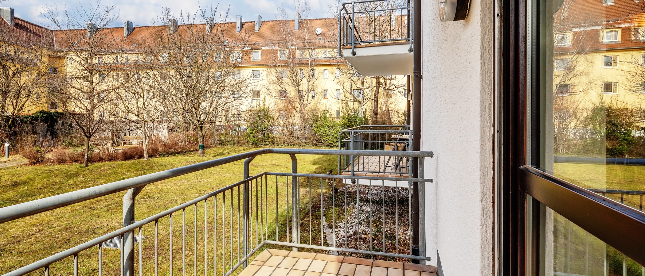 двухэтажная квартира München Milbertshofen 02 балкон 12485