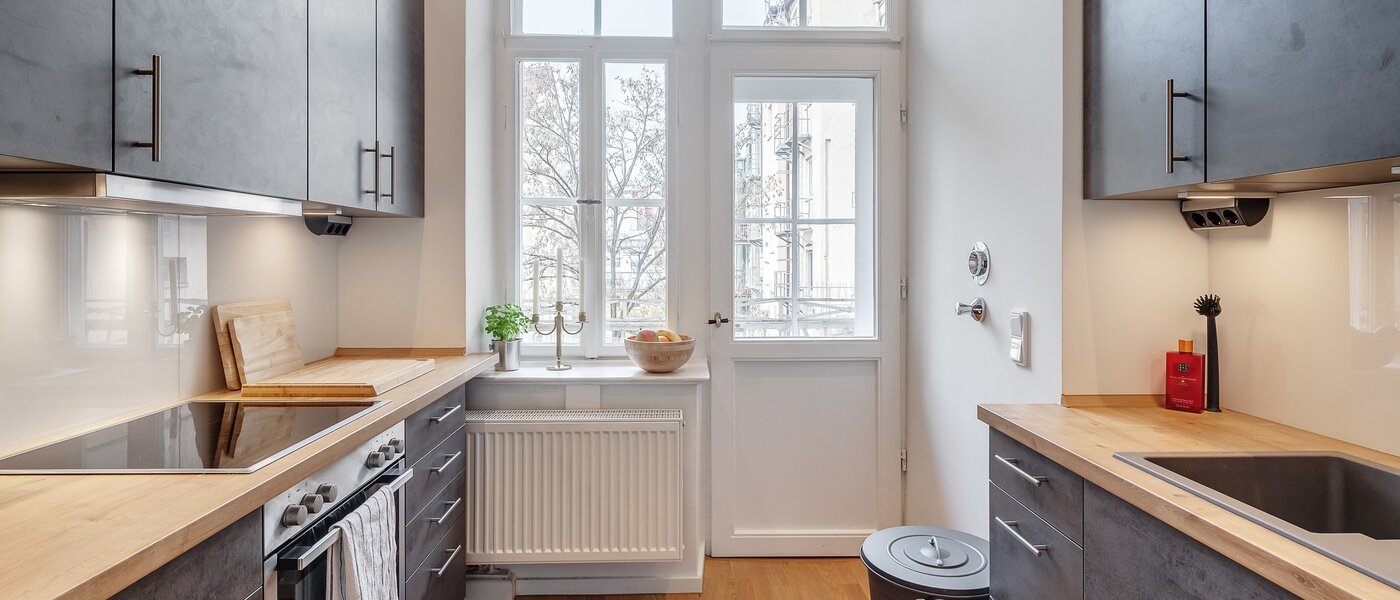 квартира München Maxvorstadt - Universitätsviertel 01 кухня 12491