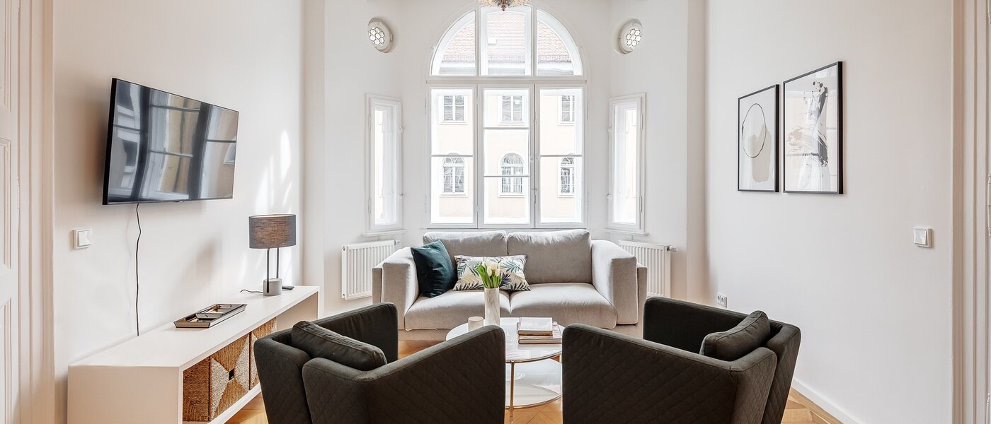 квартира München Maxvorstadt - Universitätsviertel 01 гостиная 12491