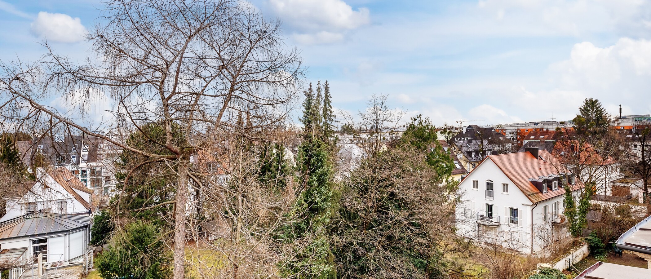 мансардная квартира München Nymphenburg 03 вид из окна 12497